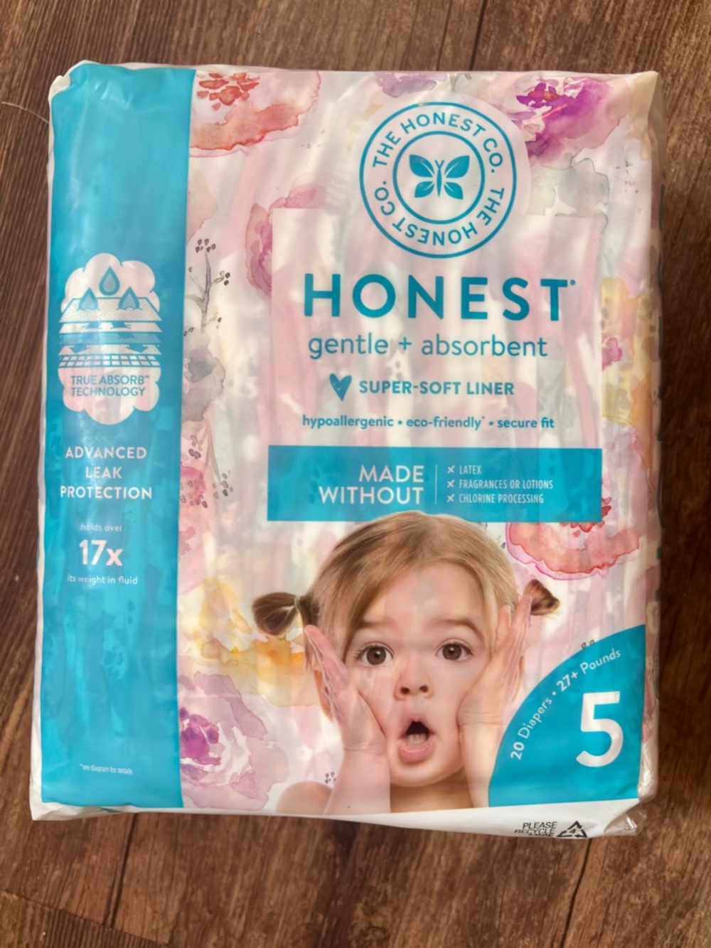 The Honest Company Floral Print Diapers Size 5